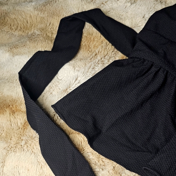 Women's J. Crew BLACK Halter Peplum Tankini Top Size SMALL - Picture 4 of 6